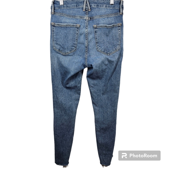 Good American Good Legs Raw Step Hem Skinny Jeans Size 8/29 - Picture 6 of 13